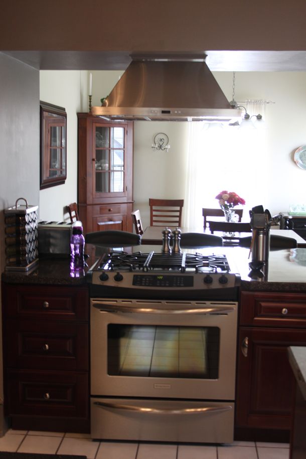 Copyright Kitchen Cabinet Discounts Tom & Judy AFTER RTA Kitchen Cabinet Makeovers 6
