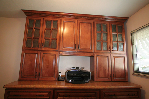 Copyright Kitchen Cabinet Discounts RTA cabinets in study front